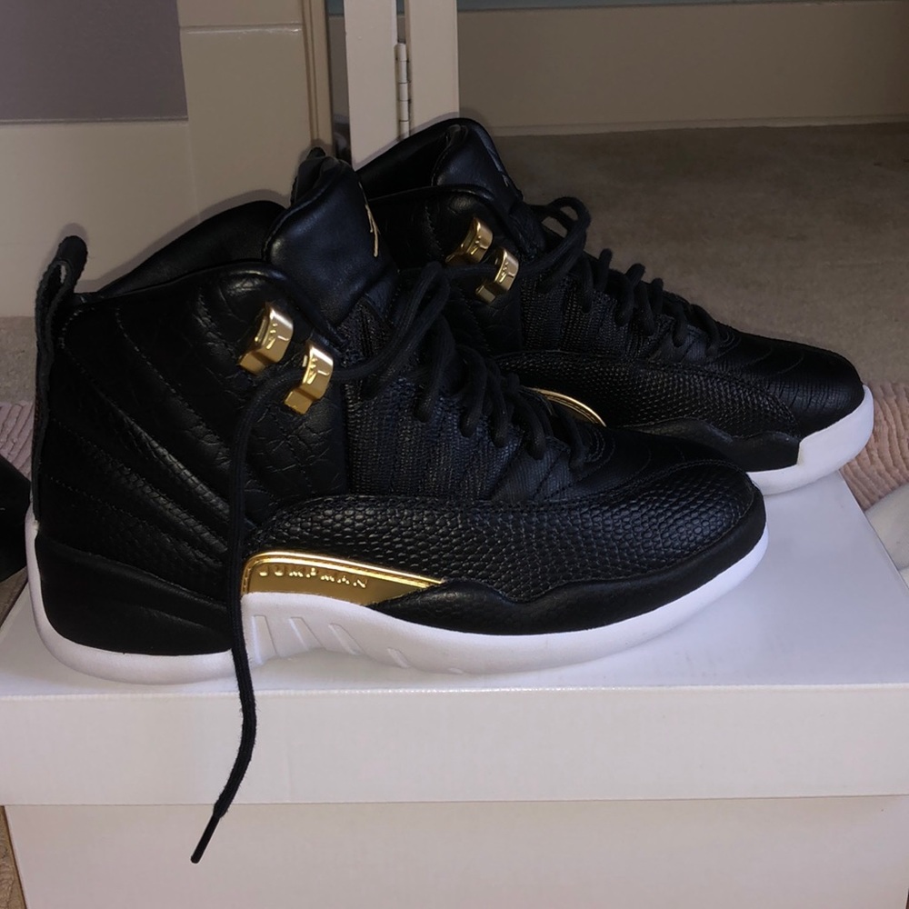 Women’s Air Jordan 12 Retro